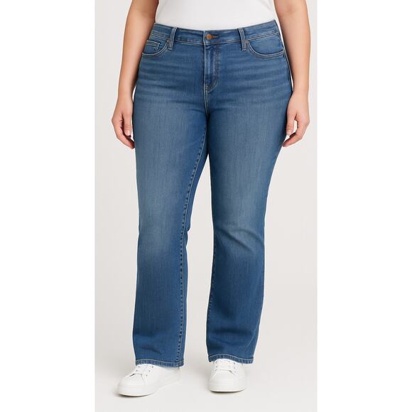 Torrid Barely Boot Jeans Women’s Size 22R – Medium Wash Stretch Denim - Picture 1 of 8